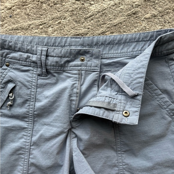 Title Nine Big B 4” Hiking Shorts | 8 - Picture 9 of 9